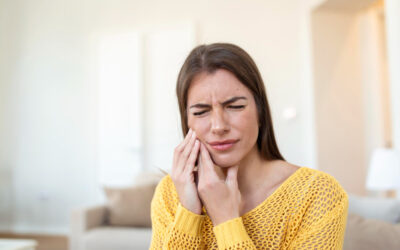Are You Feeling A Sudden Tooth Pain? 7 Factors Might Be Causing It
